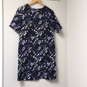 Dress with Pockets! Size Small